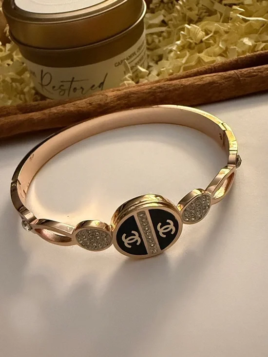 Fashion Jewelry Gold-Tone Black Enamel Crystal Accent Bracelet - Picture 3 of 6